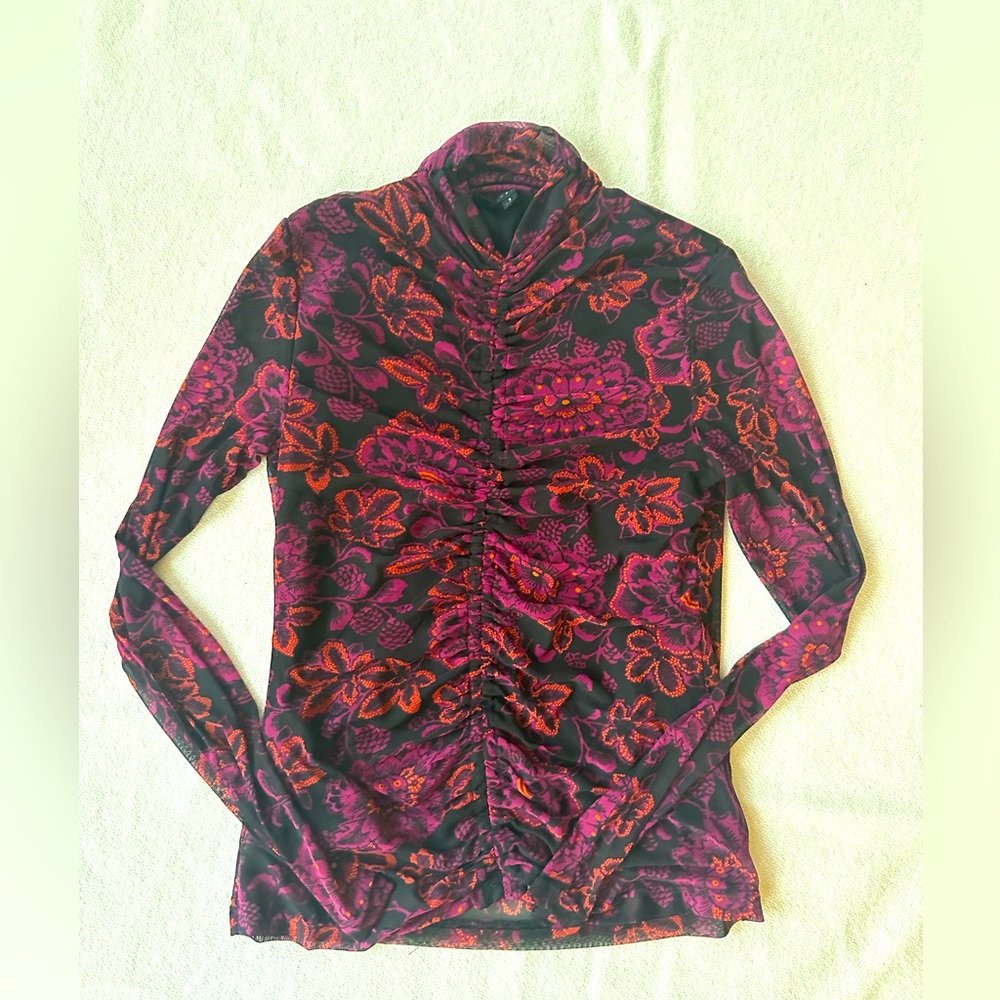 Jane and Delancey Floral Top with Cinched Midline